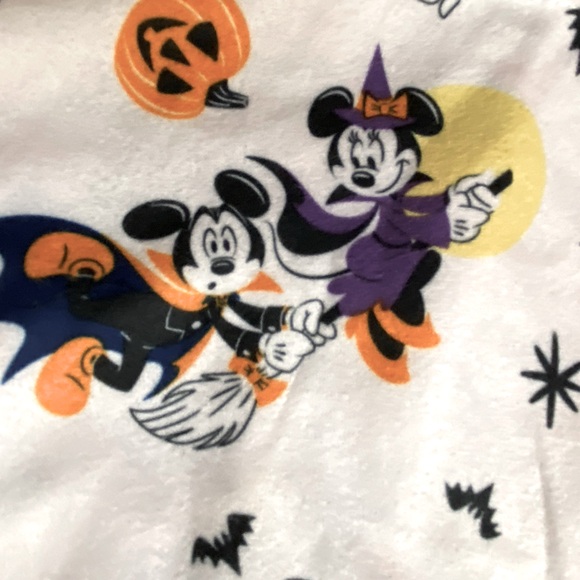 DISNEY Halloween Micky & Minnie Mouse Unisex Siblings Flannel Pajamas Sz 6 - Picture 3 of 4